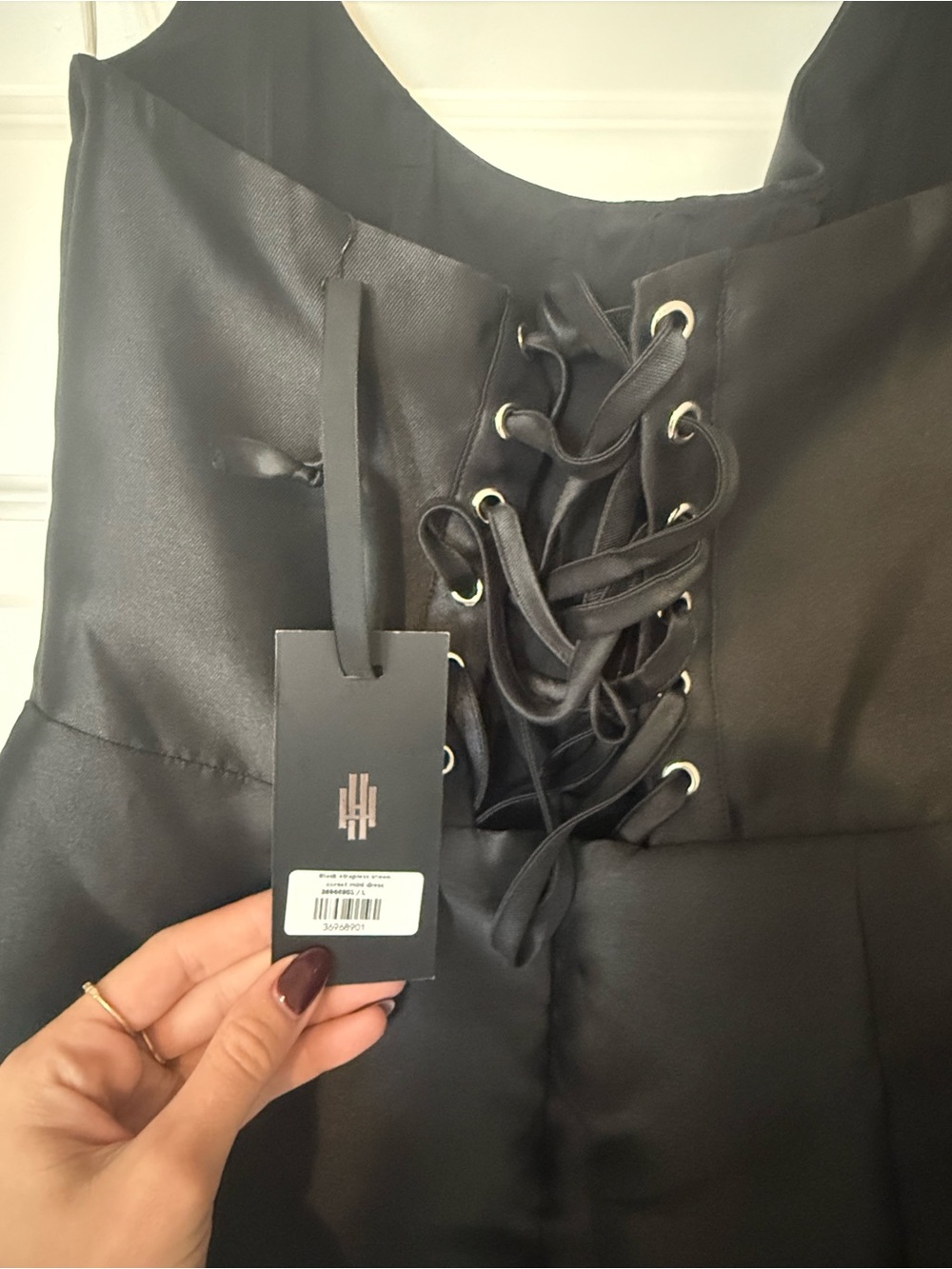 Classic Black Mini Dress with Scoop Neck - Picture 3 of 4